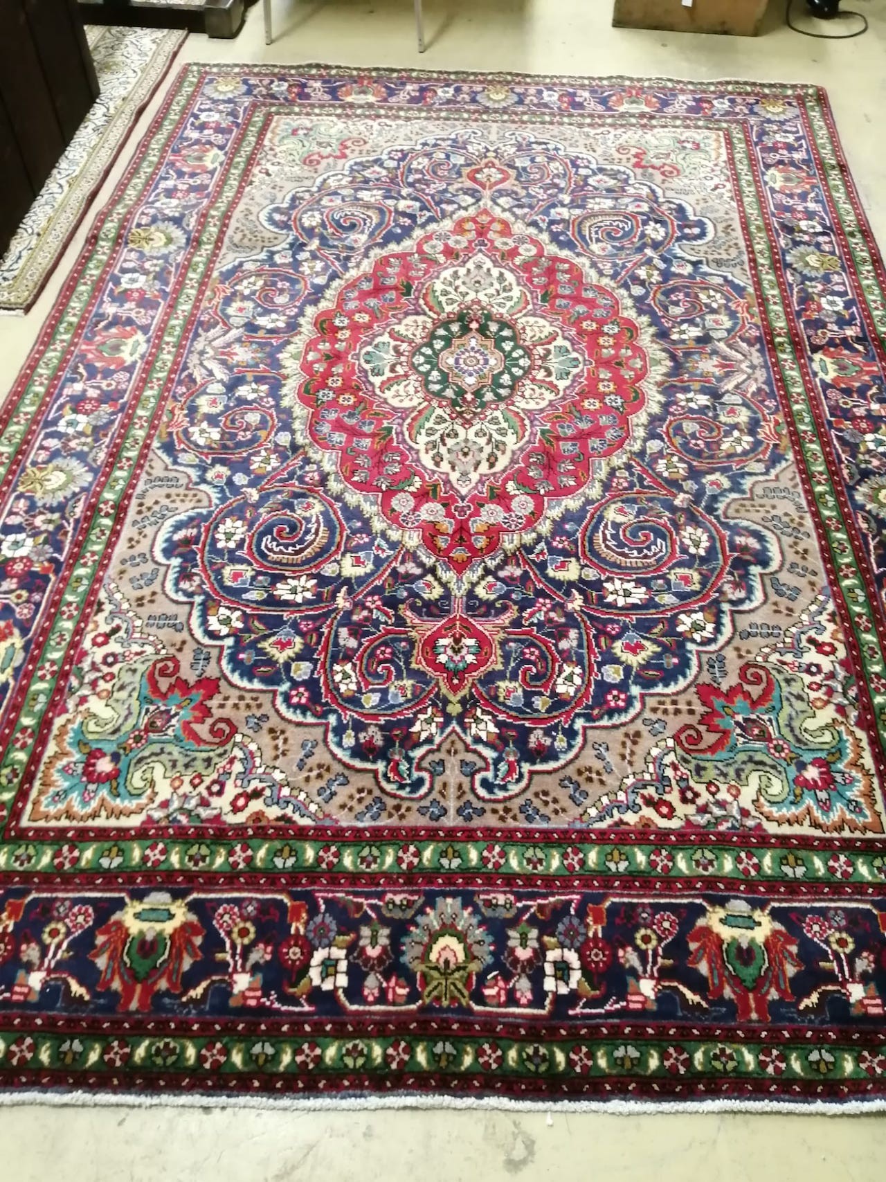A Tabriz carpet, 292 x 205cm
